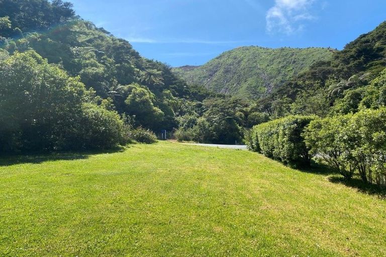 Photo of property in 1317 Abel Tasman Drive, Tata Beach, Takaka, 7183