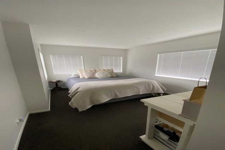 Photo of property in 13 Fernly Rise, Flat Bush, Auckland, 2019