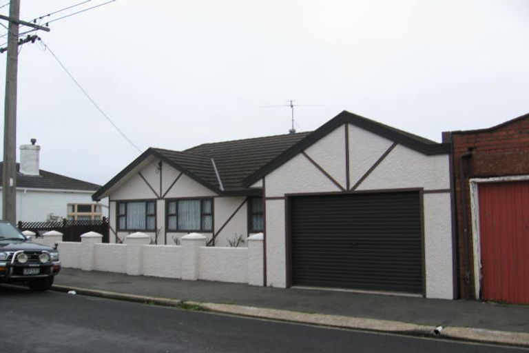 Photo of property in 42 Fingall Street, South Dunedin, Dunedin, 9012