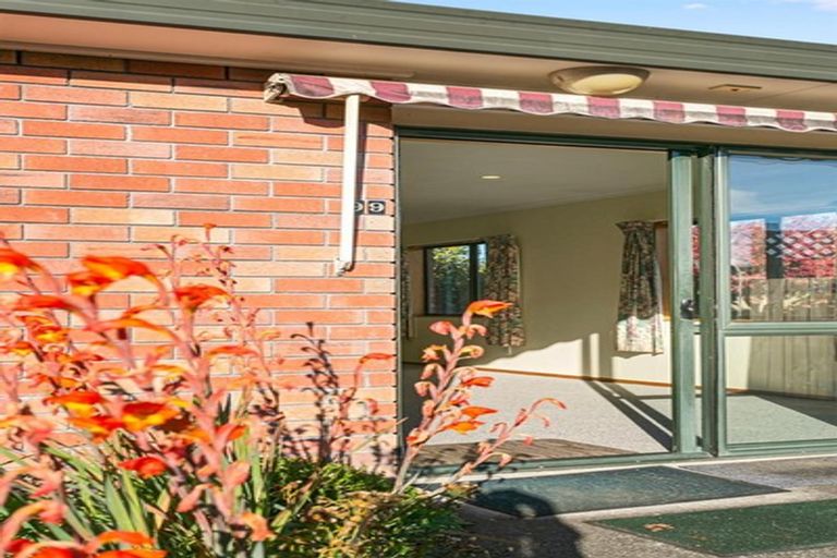 Photo of property in 99 Browning Street, Leamington, Cambridge, 3432