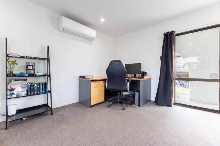 Photo of property in 64 Atkinson Avenue, Otaki Beach, Otaki, 5512