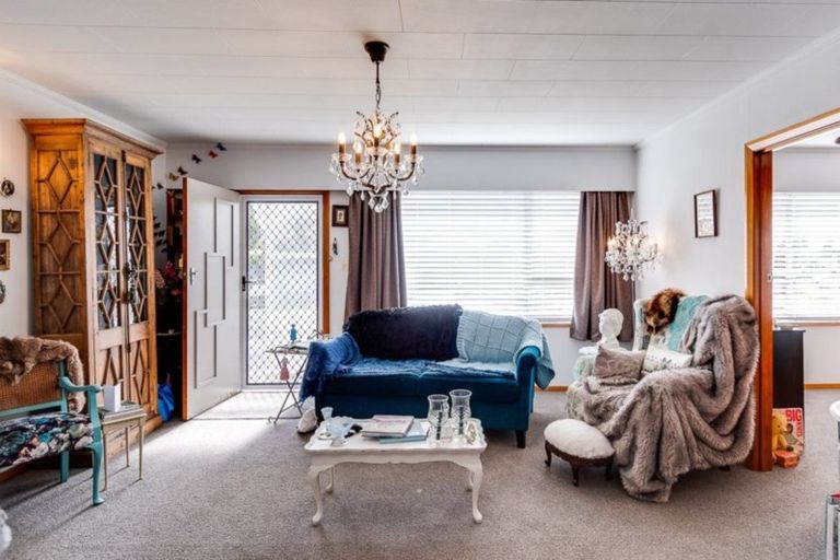 Photo of property in 10 Ashcroft Street, Pirimai, Napier, 4112