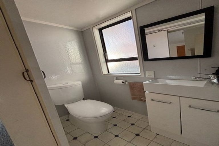 Photo of property in 46b Golf Road, Mount Maunganui, 3116