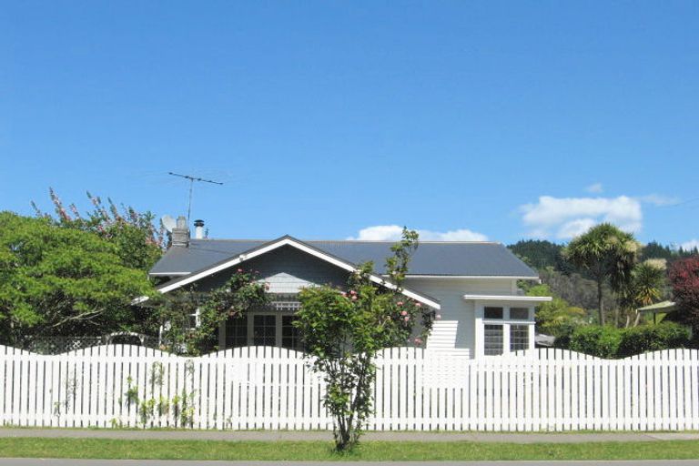 Photo of property in 115 Iranui Road, Inner Kaiti, Gisborne, 4010