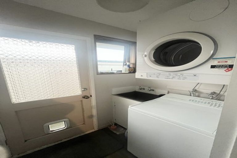 Photo of property in 1/11 Angela Street, Upper Riccarton, Christchurch, 8041