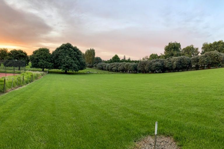 Photo of property in 392 Cambridge Road, Tauriko, Tauranga, 3110