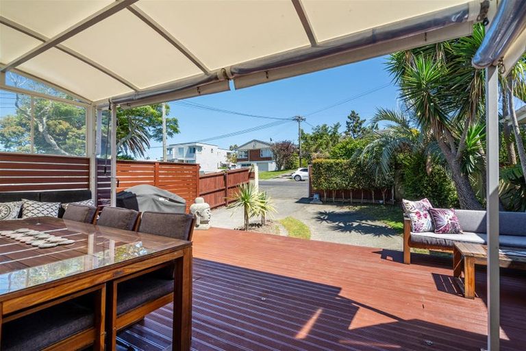 Photo of property in 1/22 Onepoto Road, Hauraki, Auckland, 0622