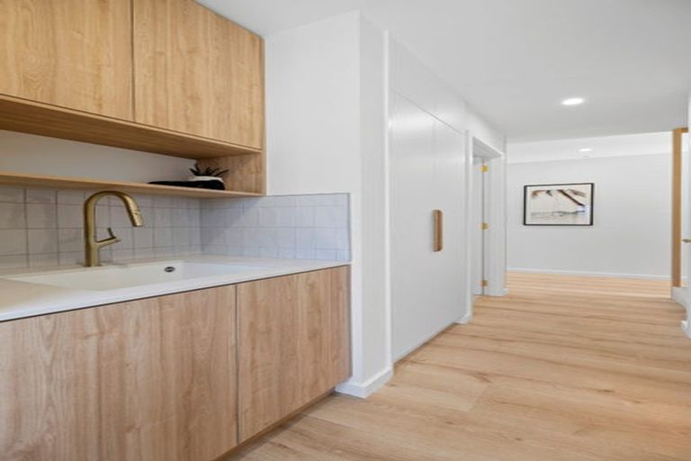 Photo of property in 6 Te Ara O Ngakeiha, Fitzroy, New Plymouth, 4312