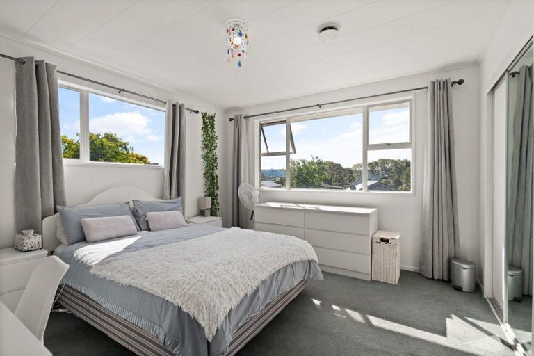 Photo of property in 34 Kinmont Crescent, Kinmont Park, Mosgiel, 9024