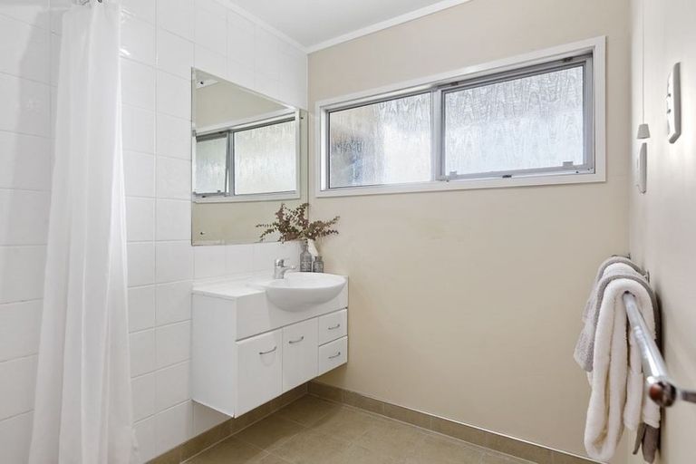 Photo of property in 5/116a Mokoia Road, Chatswood, Auckland, 0626