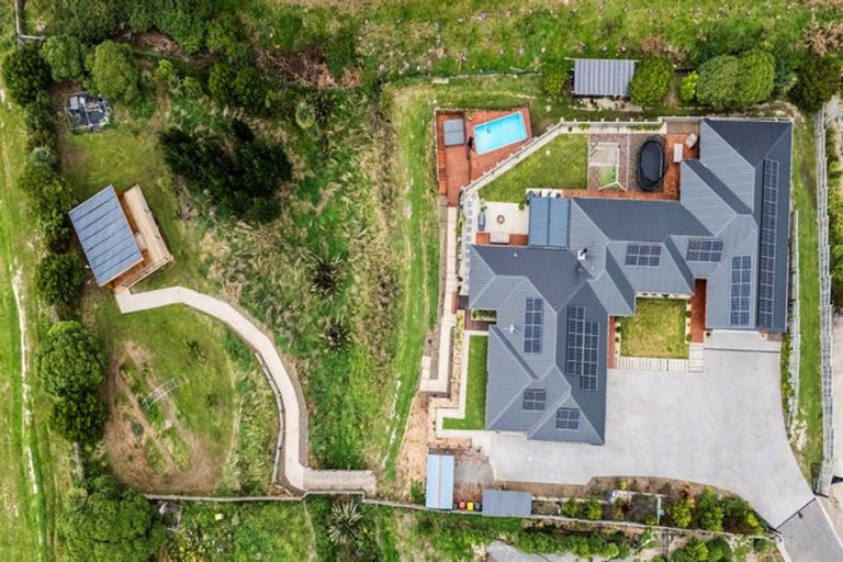 Photo of property in 14 Minsons Lane, Kennedys Bush, Christchurch, 8025