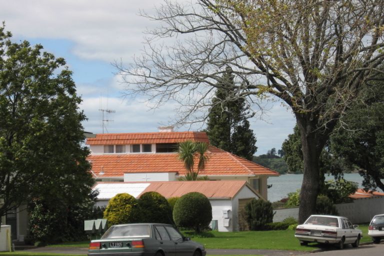 Photo of property in 1 Sixth Avenue, Tauranga, 3110