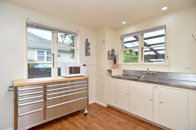 Photo of property in 54 Rowcliffe Crescent, Avonside, Christchurch, 8061