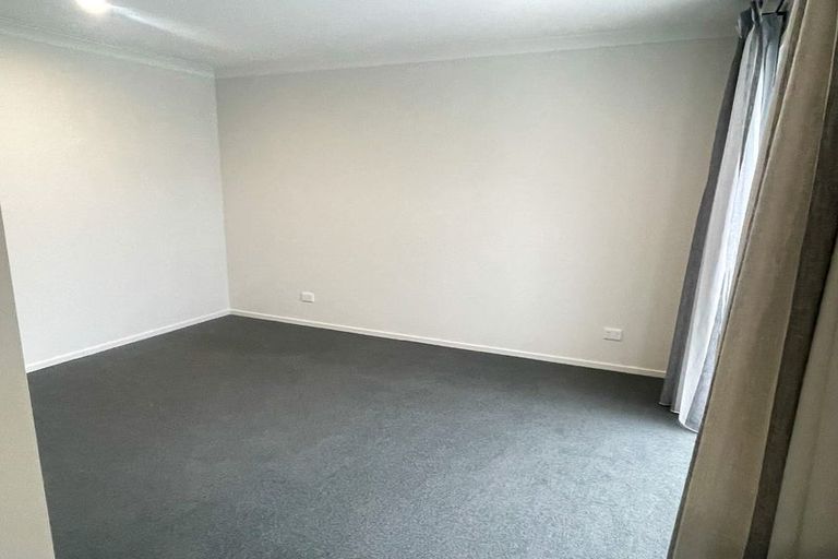 Photo of property in 27 Russell Lilley Drive, Rolleston, 7614