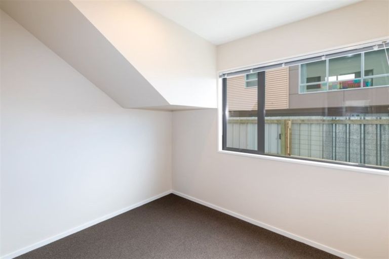 Photo of property in 12 Broadbent Street, Riccarton, Christchurch, 8041