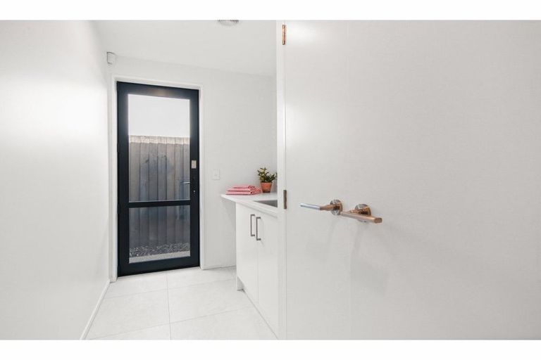 Photo of property in 33a Ashley Street, Rangiora, 7400