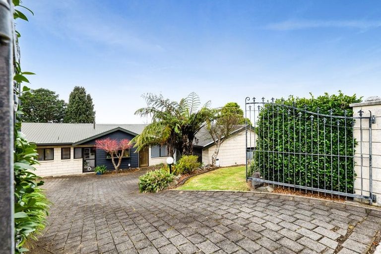 Photo of property in 23b Veale Road, Frankleigh Park, New Plymouth, 4310