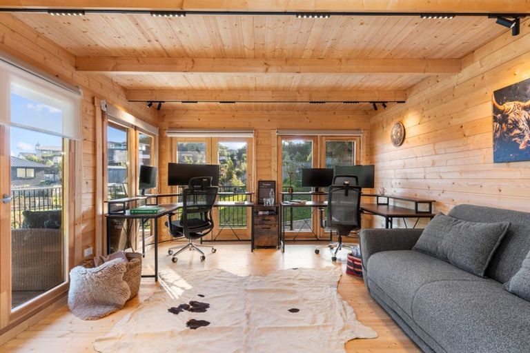 Photo of property in 14 Minsons Lane, Kennedys Bush, Christchurch, 8025