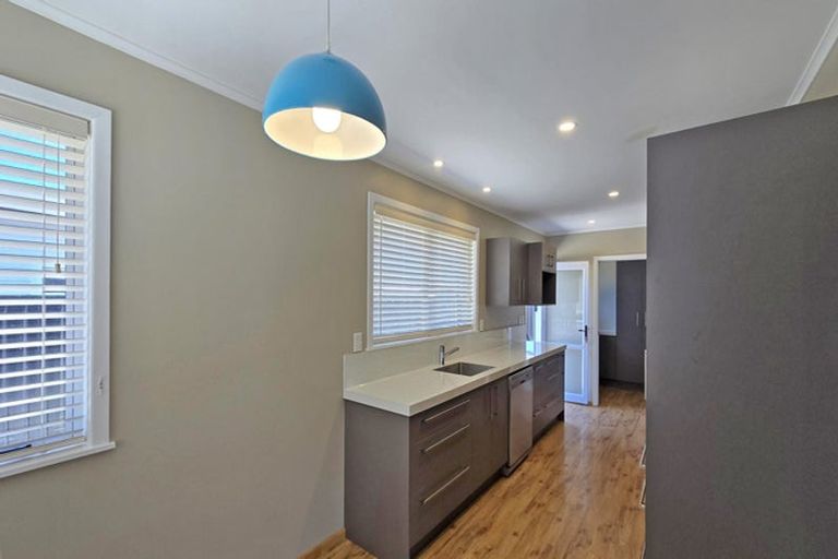 Photo of property in 132 Gloucester Street, Taradale, Napier, 4112