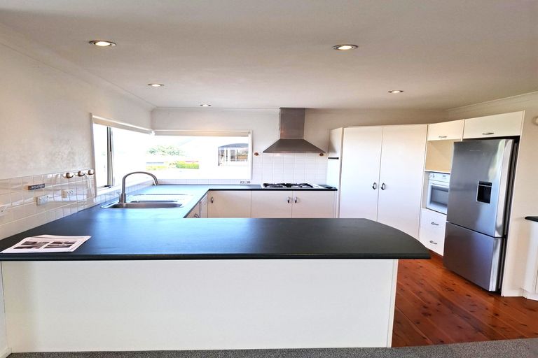 Photo of property in 16 Whetu Place, Nukuhau, Taupo, 3330