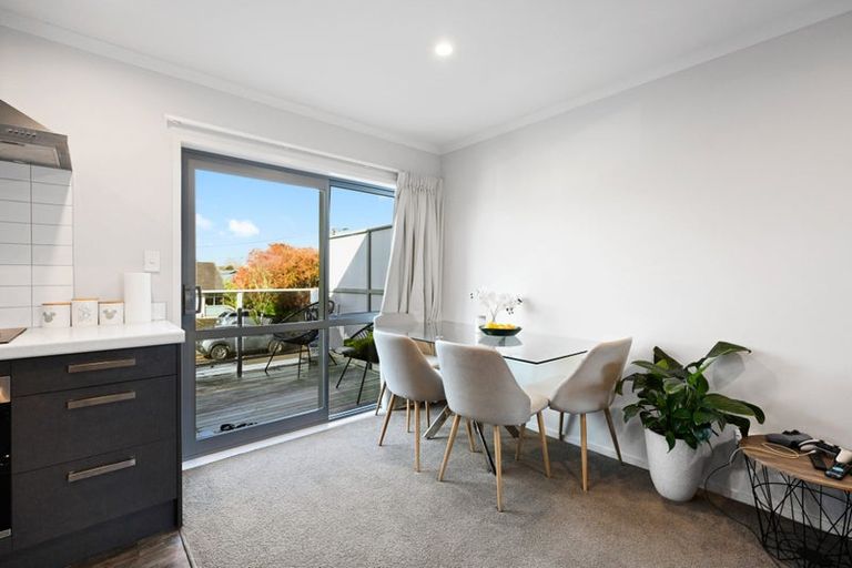 Photo of property in 2/8 Richmond Street, Whitiora, Hamilton, 3200