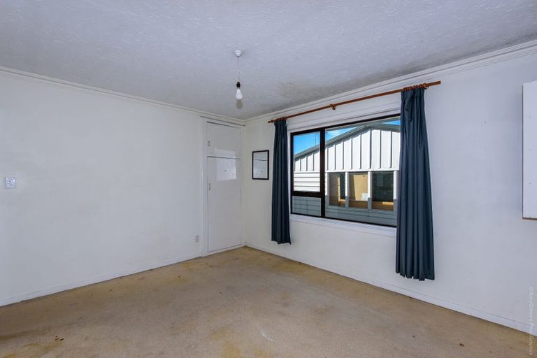 Photo of property in 46 Athol Terrace, Upper Riccarton, Christchurch, 8041