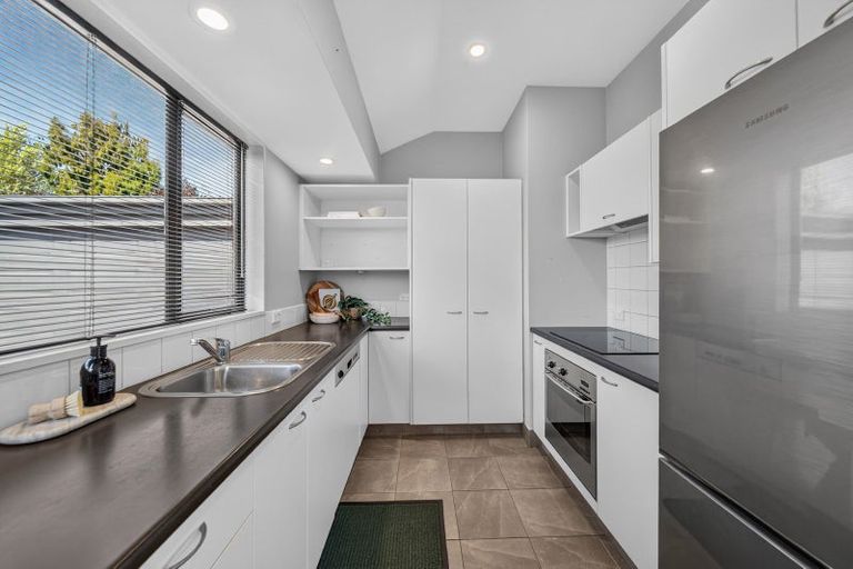 Photo of property in 7 Stroud Lane, Papanui, Christchurch, 8053
