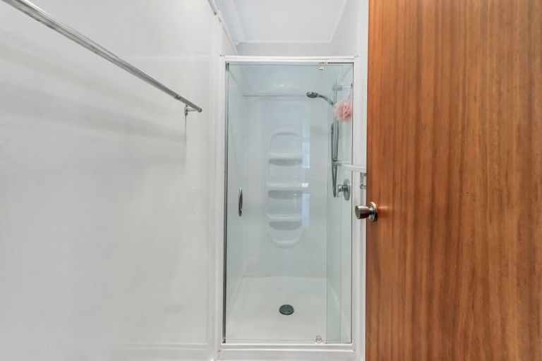 Photo of property in 8 Coates Place, Rangiora, 7400