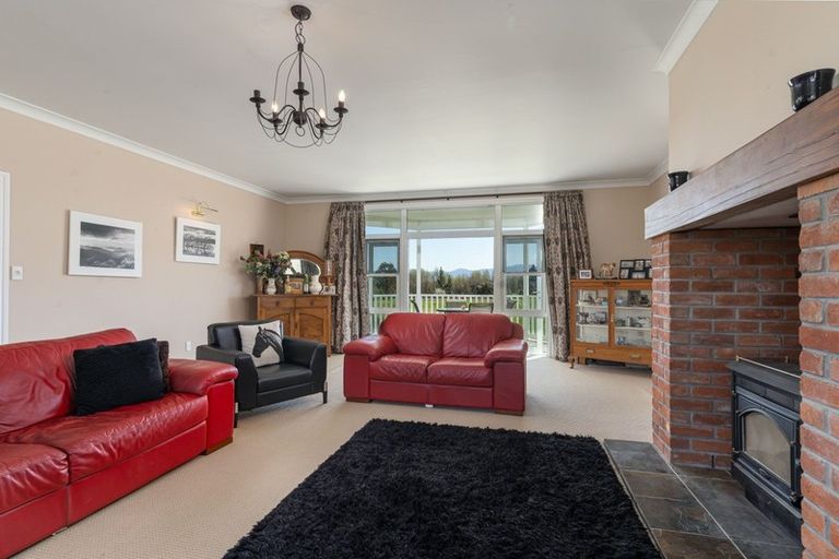 Photo of property in 726 Te Whiti Road, Te Whiti, Masterton, 5884