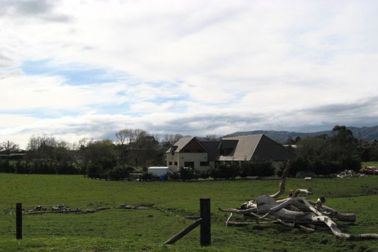 Photo of property in 33 Stansell Street, Shannon, 4821