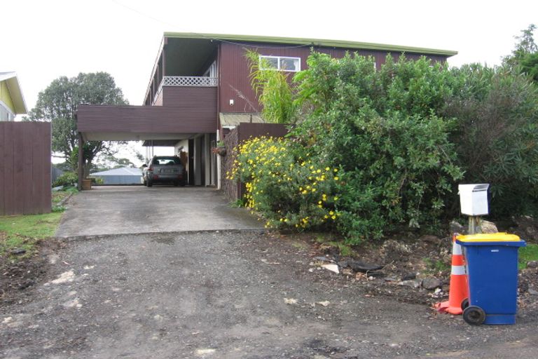 Photo of property in 6 Isobel Road, Greenhithe, Auckland, 0632