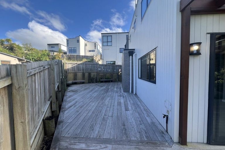 Photo of property in 41 Waka Street, Albany Heights, Auckland, 0632