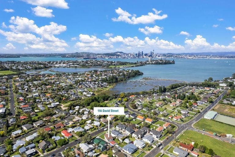 Photo of property in 11a David Street, Bayswater, Auckland, 0622