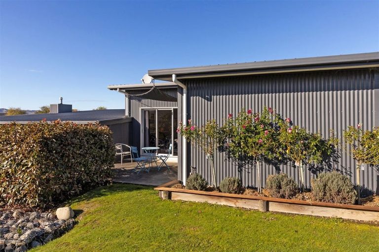Photo of property in 8 Ridgetop Rise, Fairhall, Blenheim, 7272