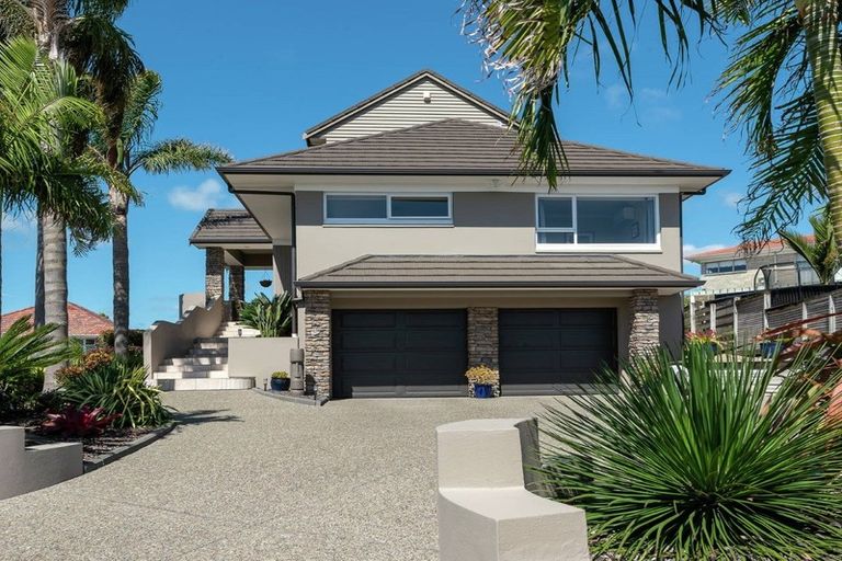 Photo of property in 21 Coates Road, Cockle Bay, Auckland, 2014