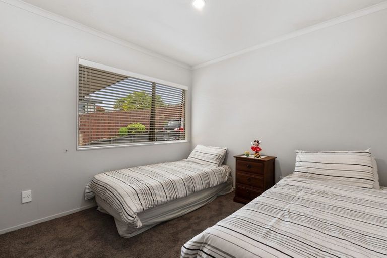 Photo of property in 23 Heaphy Place, Pukehangi, Rotorua, 3015