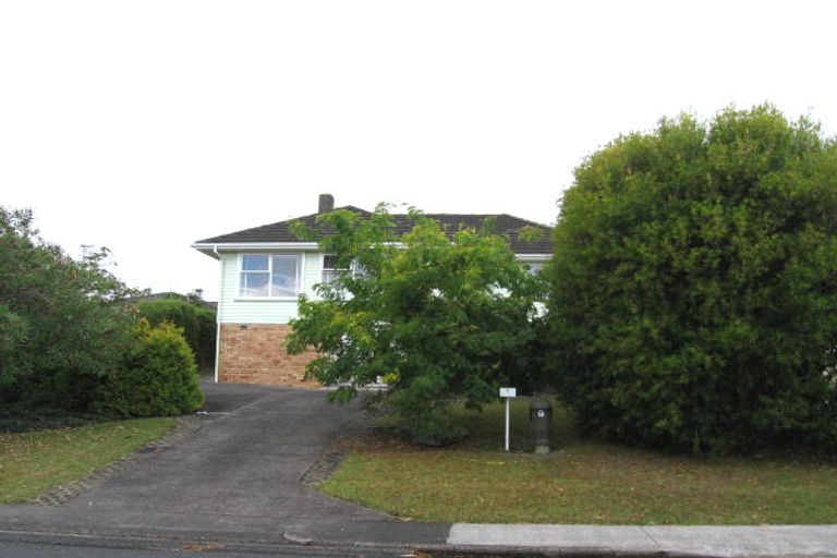 Photo of property in 5 Waitaki Street, Henderson, Auckland, 0612
