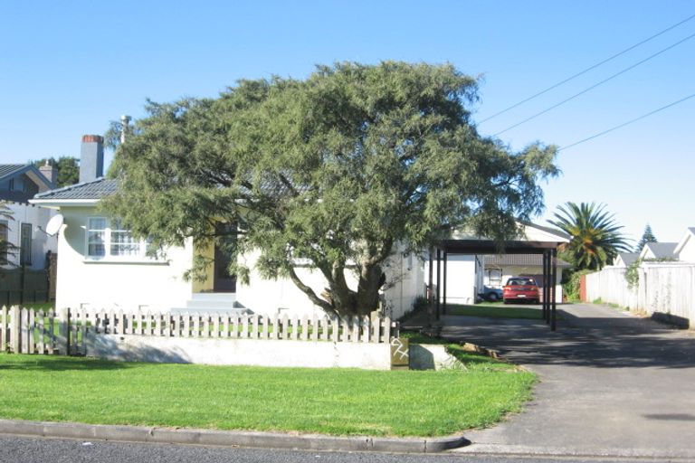 Photo of property in 5 Berkeley Road, Manurewa, Auckland, 2102