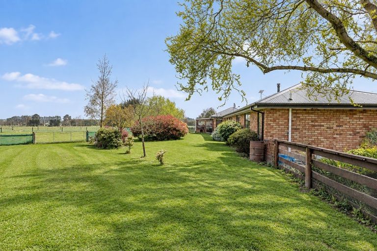 Photo of property in 261 Catherwoods Road, Cust, Rangiora, 7471
