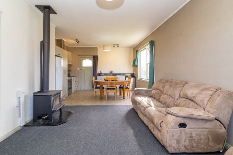 Photo of property in 43 Copinsha Street, Palmerston, 9430