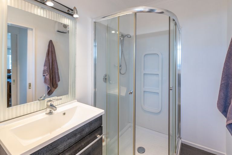 Photo of property in 17 Leverett Place, North New Brighton, Christchurch, 8083