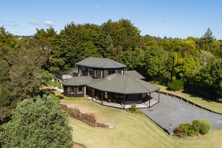 Photo of property in 13 James Kemp Place, Kerikeri, 0230