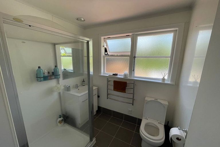 Photo of property in 6/331 Royal Road, Massey, Auckland, 0614