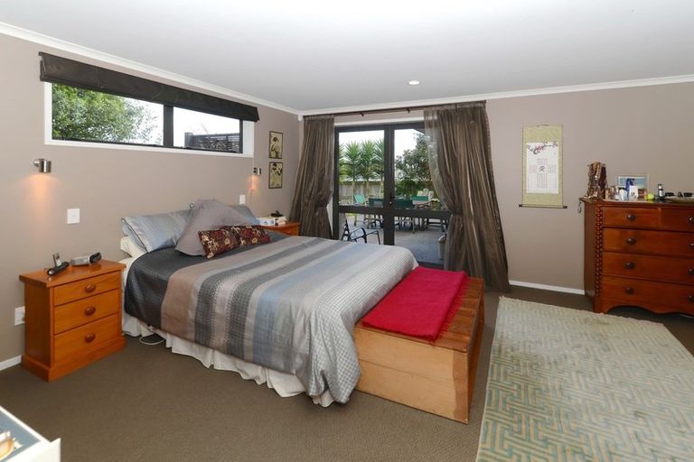 Photo of property in 15 Parkwood Place, Huntington, Hamilton, 3210