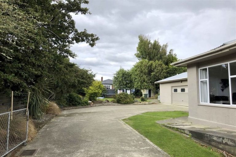 Photo of property in 19 Banks Street, Richmond, Invercargill, 9810