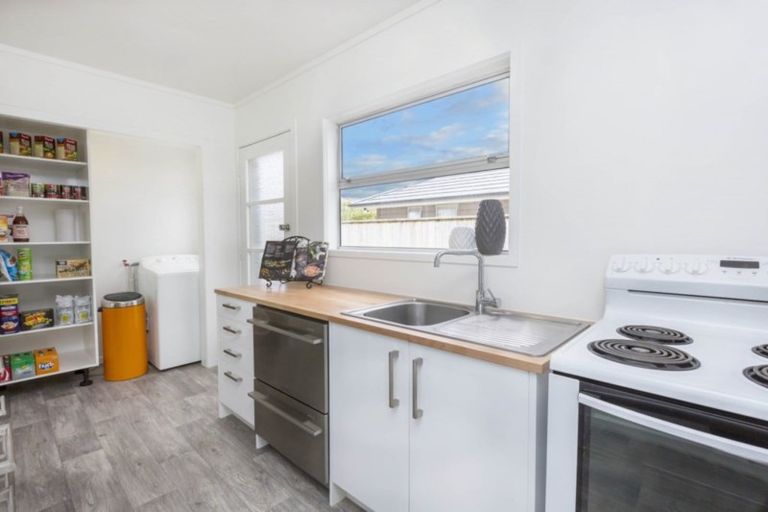 Photo of property in 9/46 King Street, Ebdentown, Upper Hutt, 5018