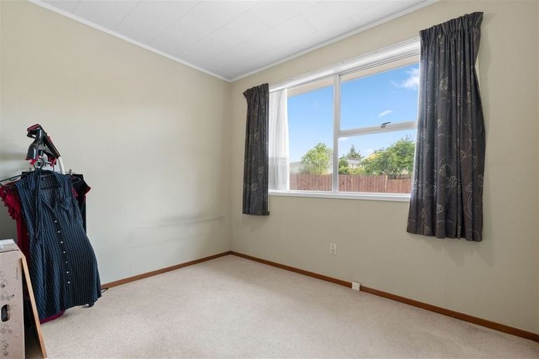 Photo of property in 11 Astor Place, Manurewa, Auckland, 2102