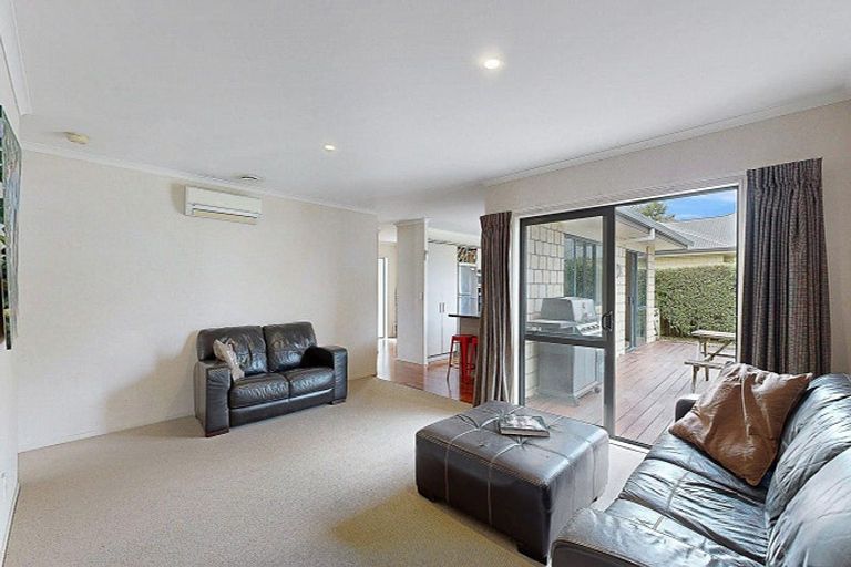 Photo of property in 15 Benner Drive, Ngatea, 3503