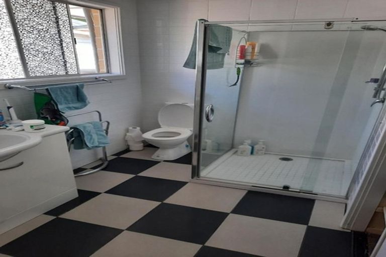 Photo of property in 69 Ayers Street, Rangiora, 7400