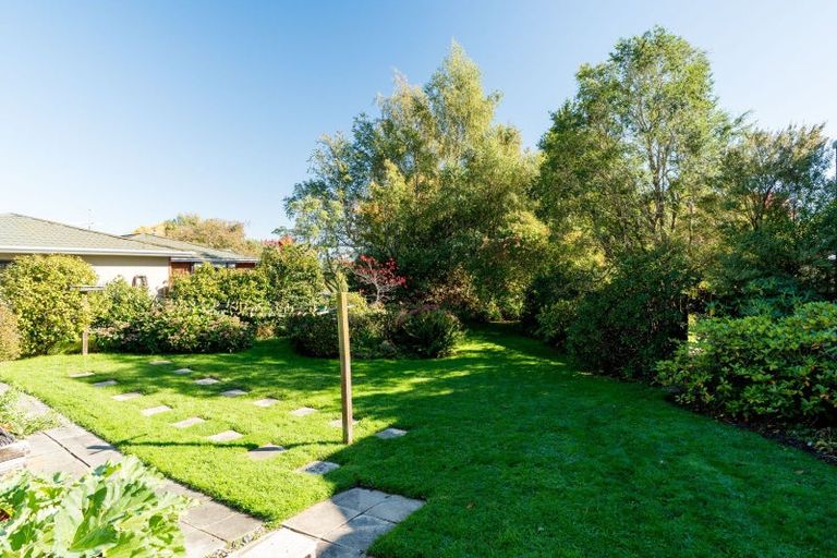 Photo of property in 6 Riccarton Road East, East Taieri, Mosgiel, 9024